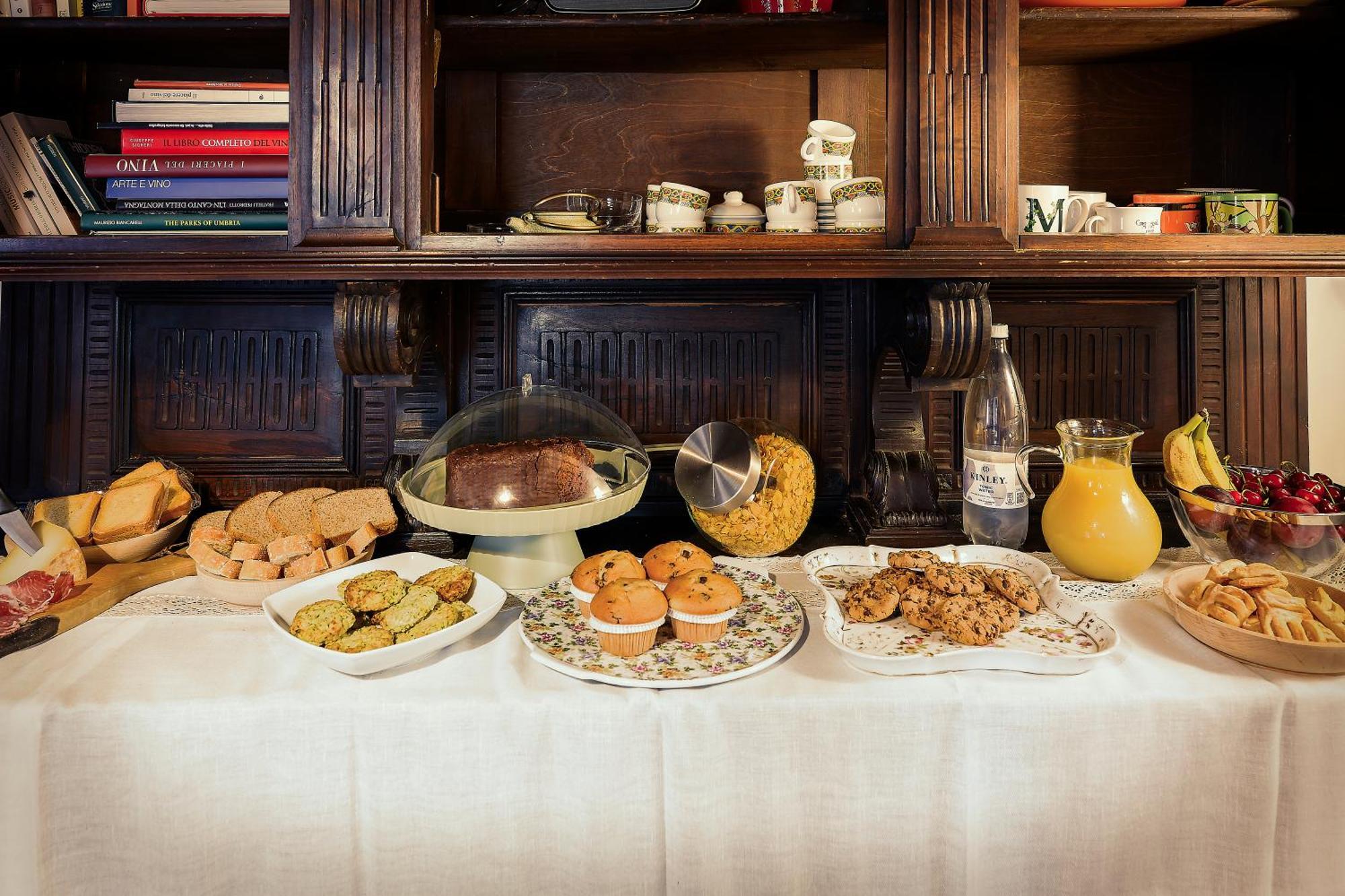 B&B Il Bed And Bookfast Mercatello  Esterno foto